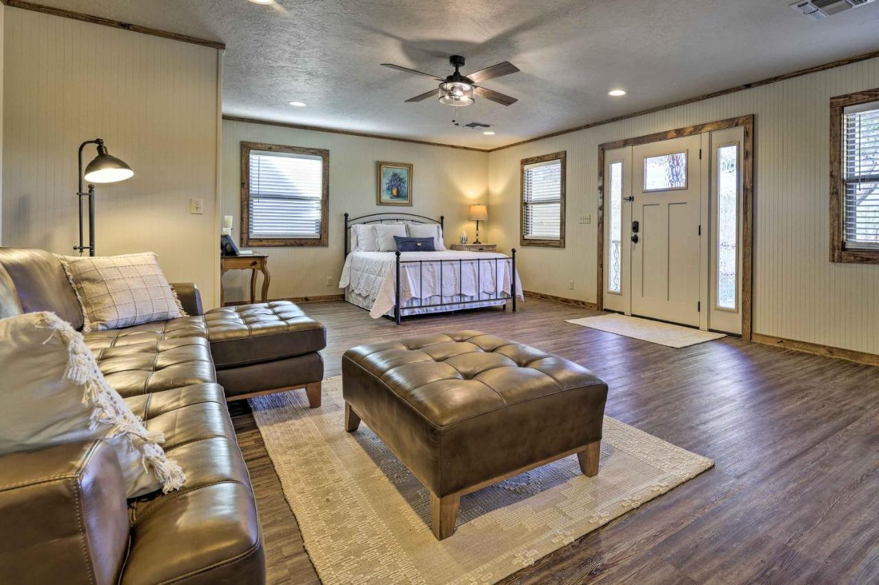 Cozy Fredericksburg Studio Near Wineries! Esterno foto